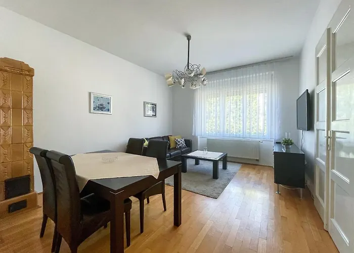 Hestia Apartment
